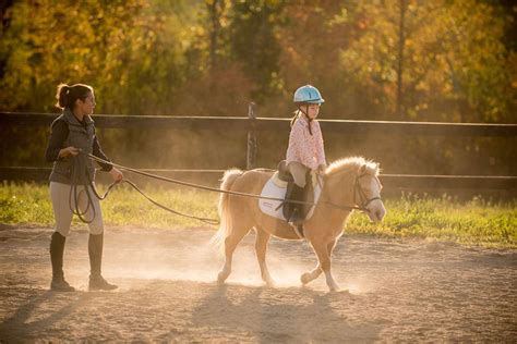 best horse riding lessons near london